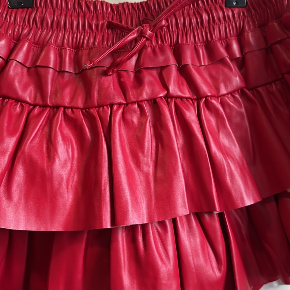Red Ruffled Mini Skort - Picture 6 of 6